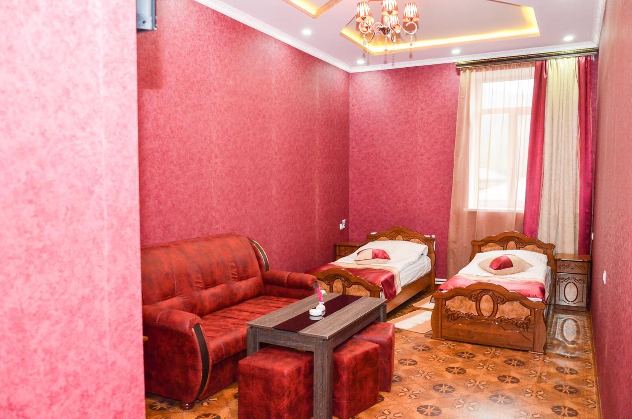 Zangezur Hotel Горис Екстериор снимка
