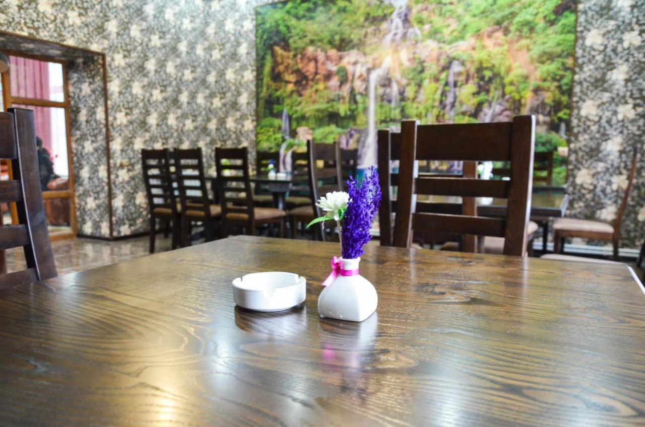 Zangezur Hotel Горис Екстериор снимка